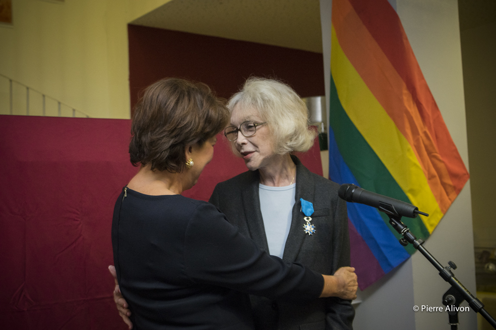 Marie-Pierre Pruvot (Bambi) et Roselyne Bachelot remise de médaille de Chevalier dans l'ordre national du mérite